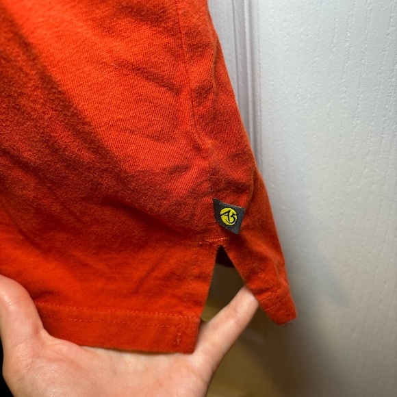 The North Face - Outdoor Basic Men’s Orange Sunriser Short Sleeve Tee in Size XL - Picture 6 of 11